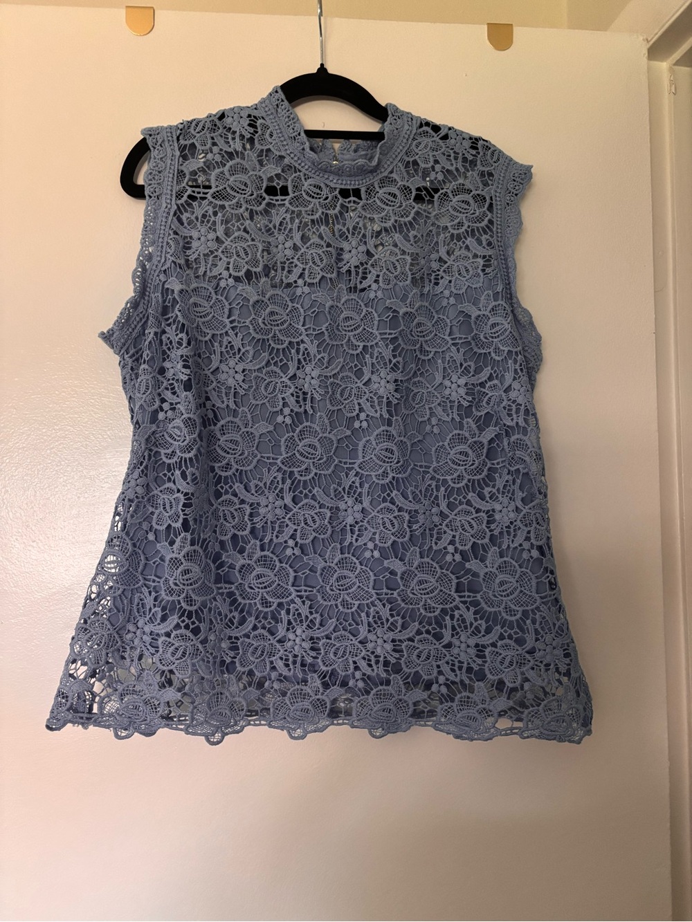 Nanette Lepore Sky Blue Crochet Lace Sleeveless Top